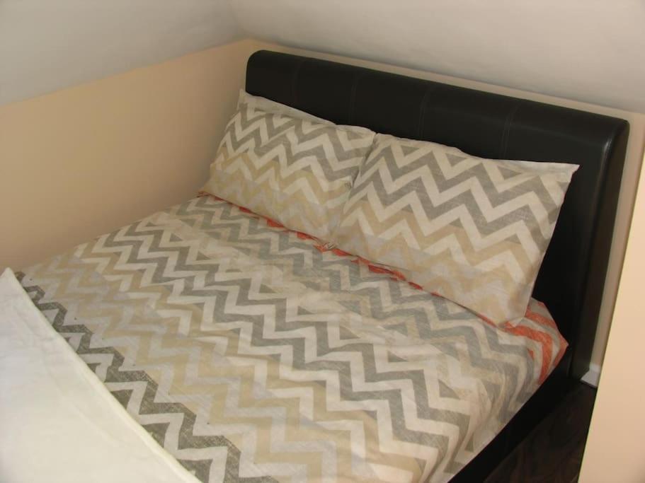 Modern Cosy Private Studio, Wifi, Ip-Tv, Must See Romford Luaran gambar