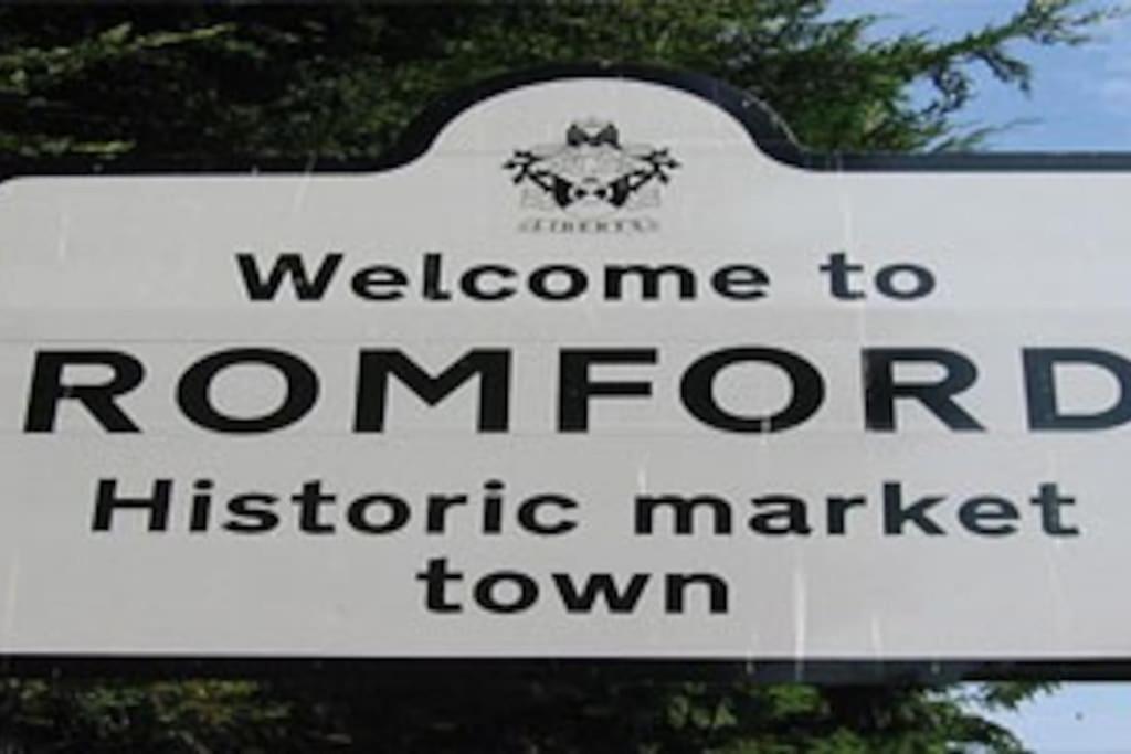 Modern Cosy Private Studio, Wifi, Ip-Tv, Must See Romford Luaran gambar